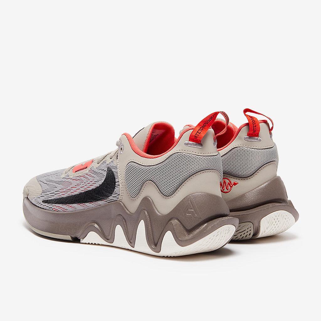 Nike Giannis Immortality 2