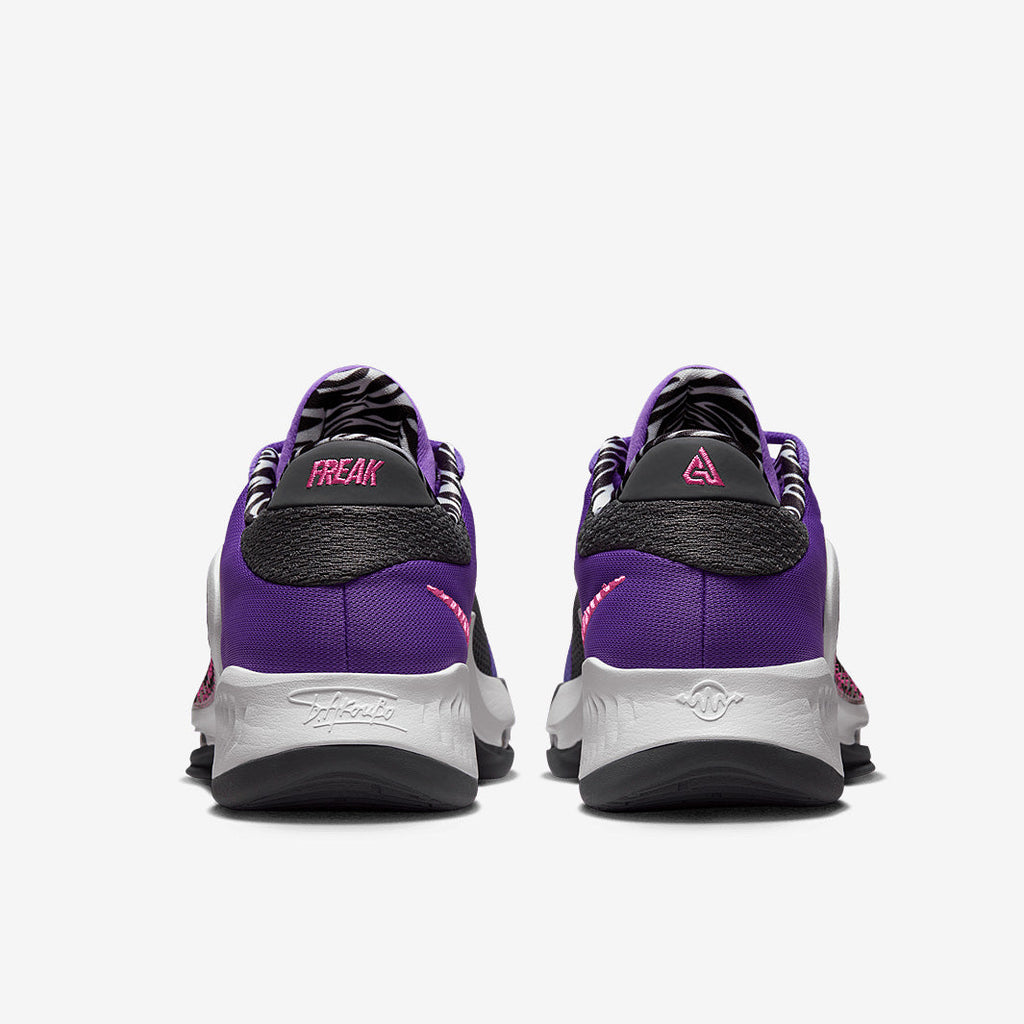 Nike Zoom Freak 4