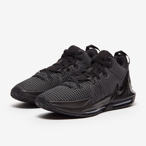 Nike LeBron Witness 7