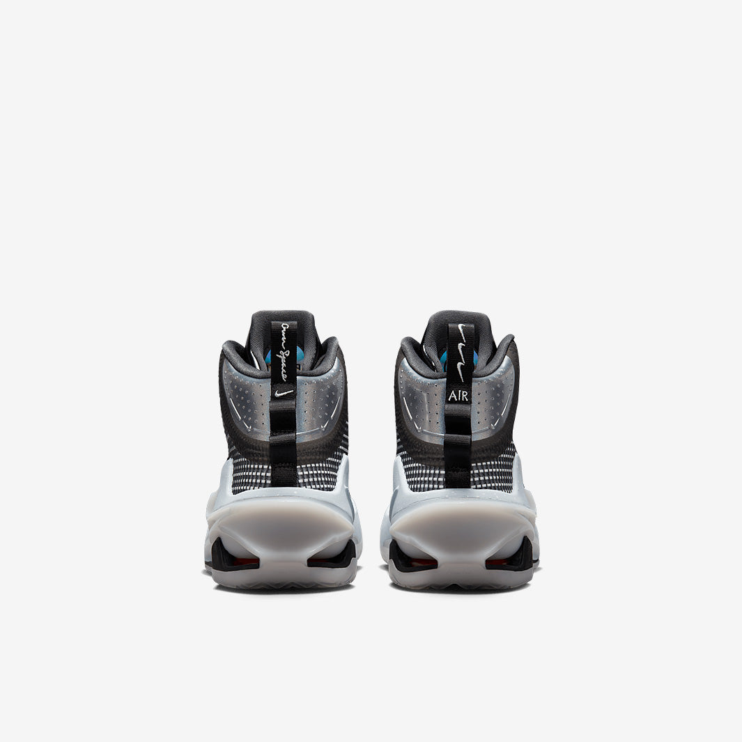 Nike Air Zoom G.T. Jump