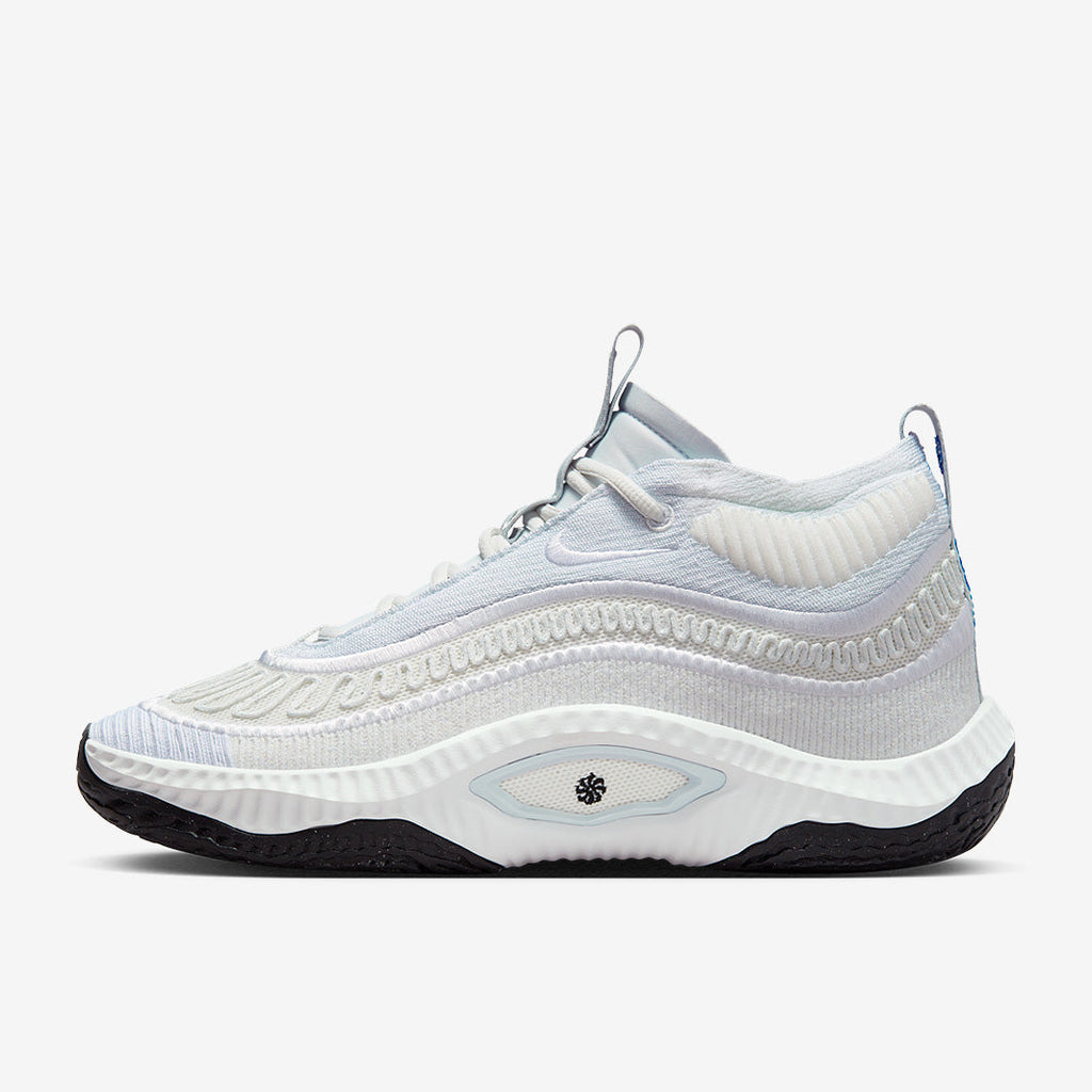 Nike Cosmic Unity 3