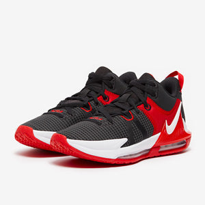 Nike LeBron Witness 7