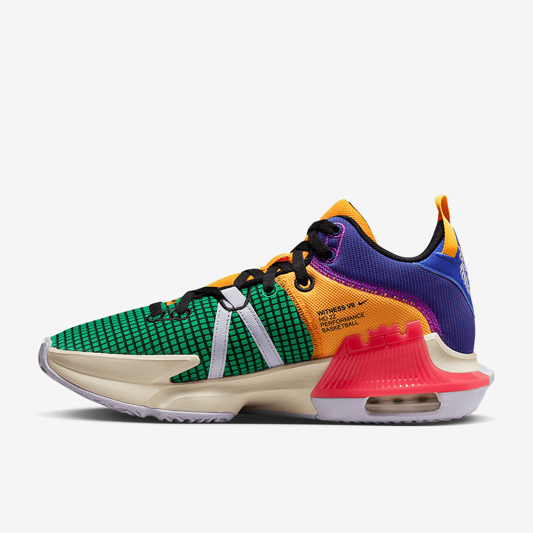 Nike LeBron Witness 7