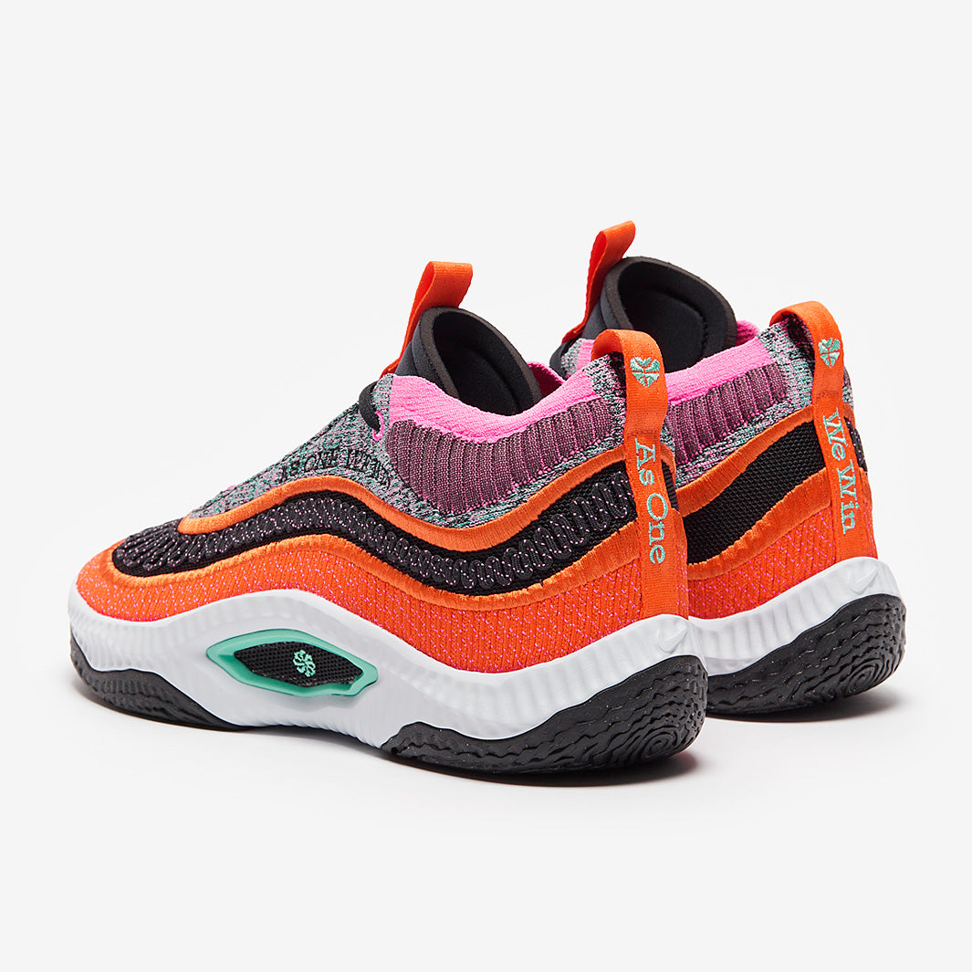 Nike Cosmic Unity 3