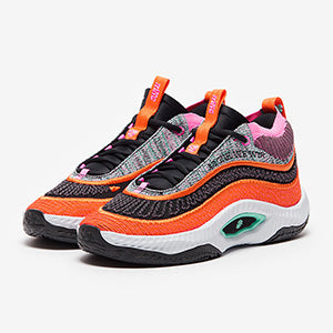 Nike Cosmic Unity 3