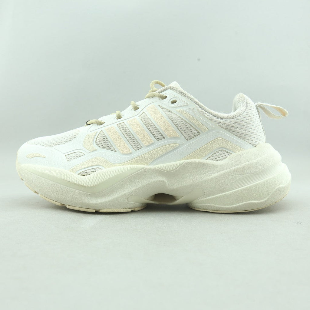 ADIDAS  MAXXCETUS