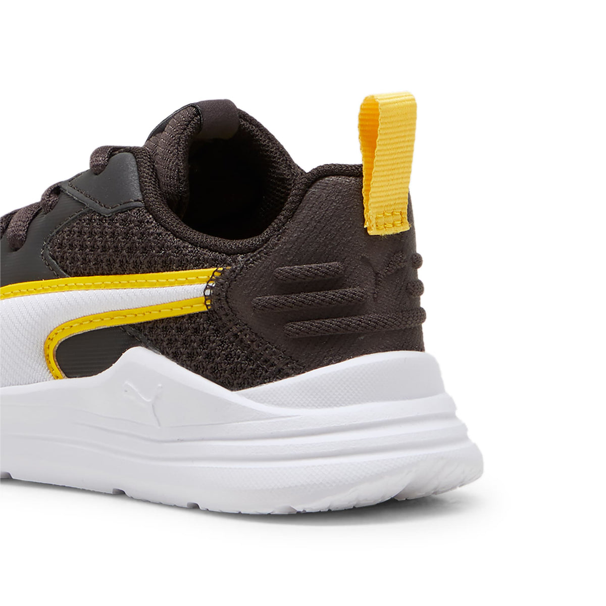 Wired Run Pure Shoes