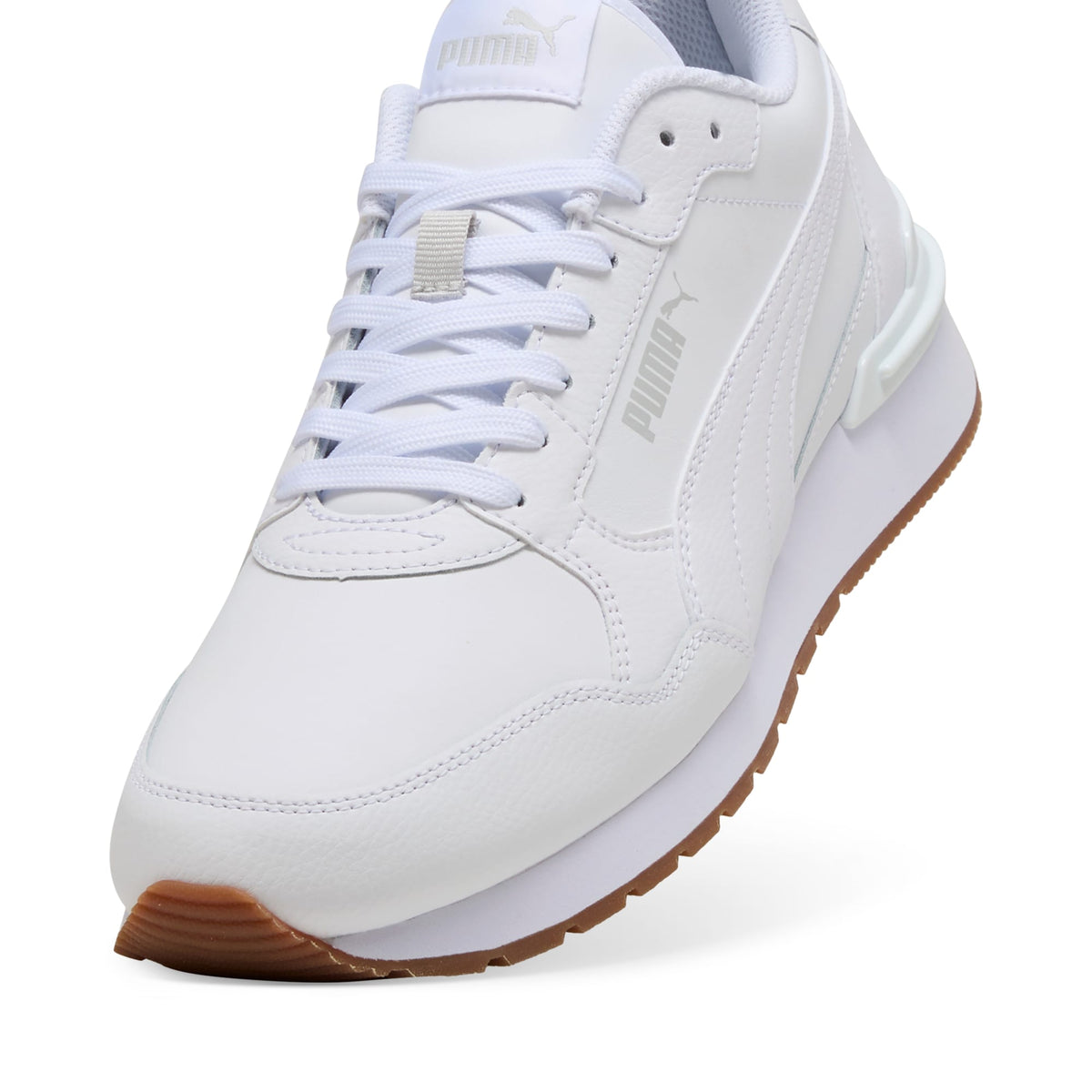 ST Runner V4 L Shoes
