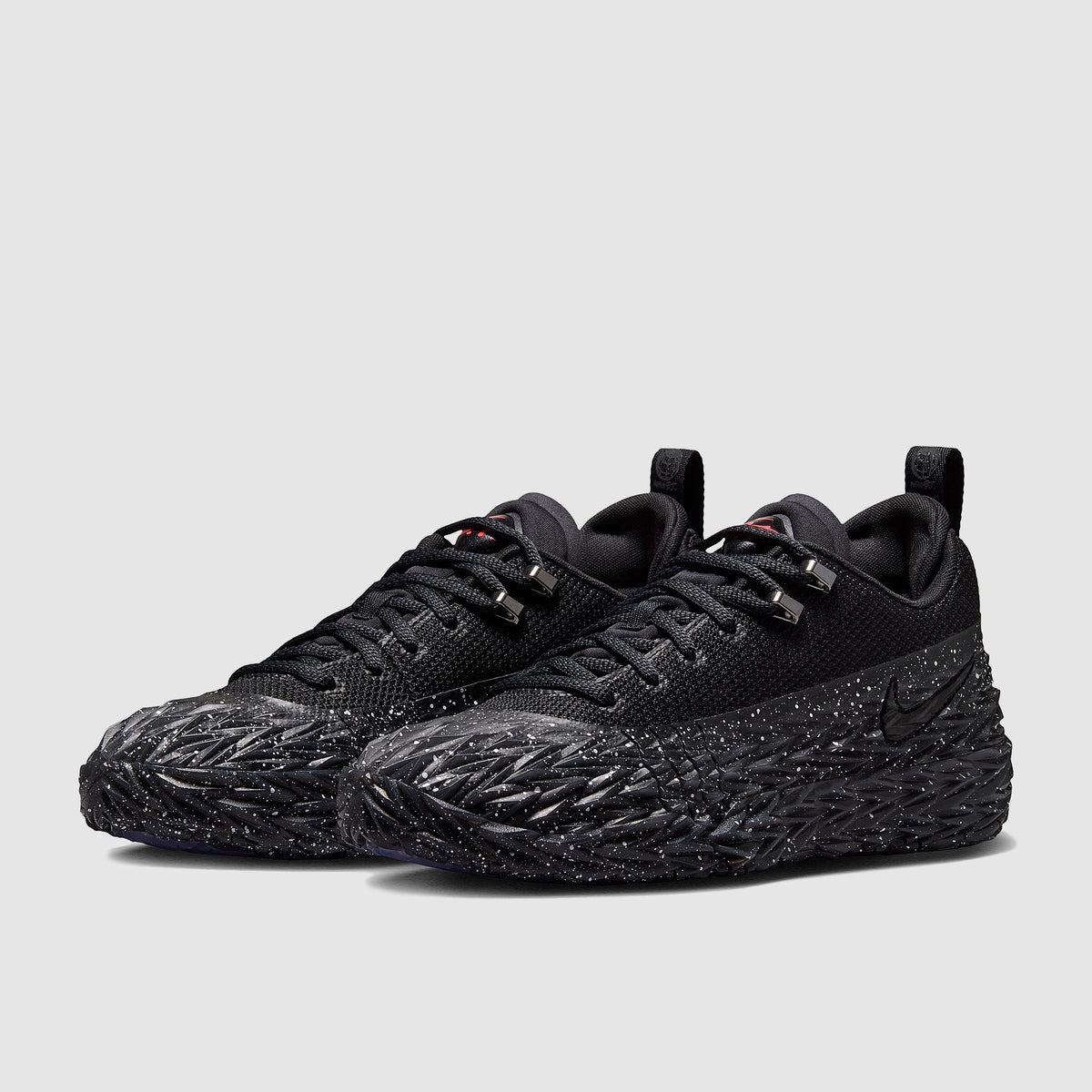 Nike S.T. Charge