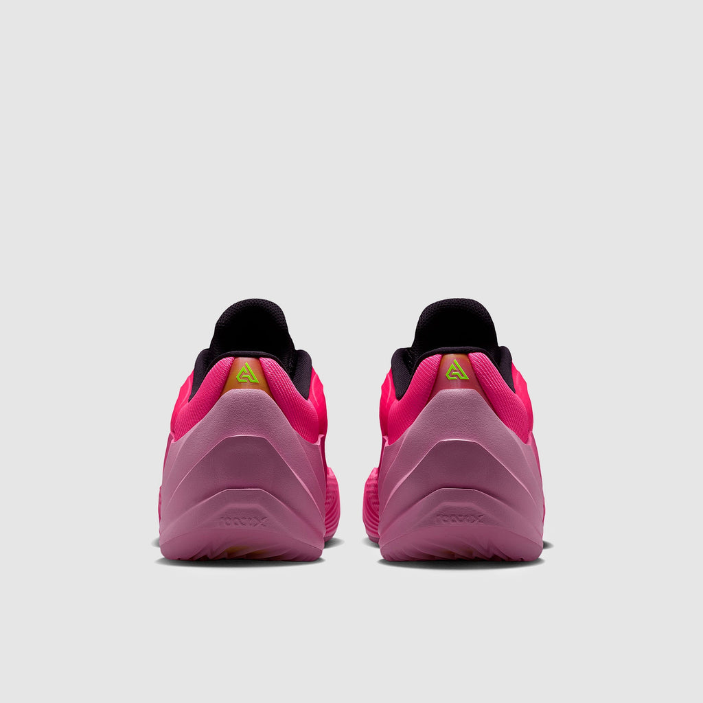Nike Giannis Freak 8