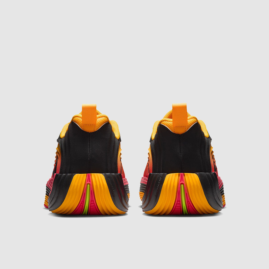 Nike Giannis Immortality 5
