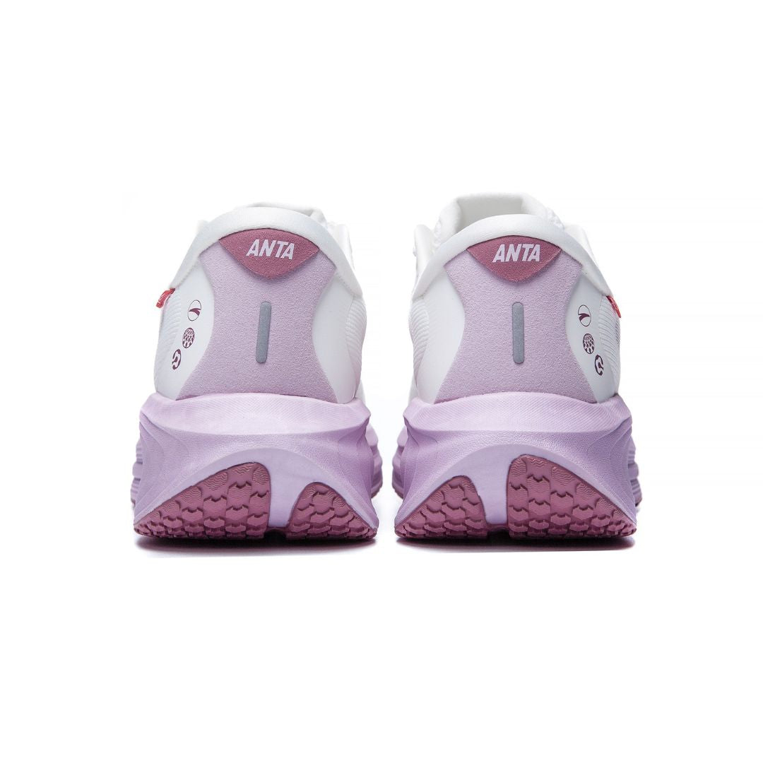 PG7 Running Sneakers