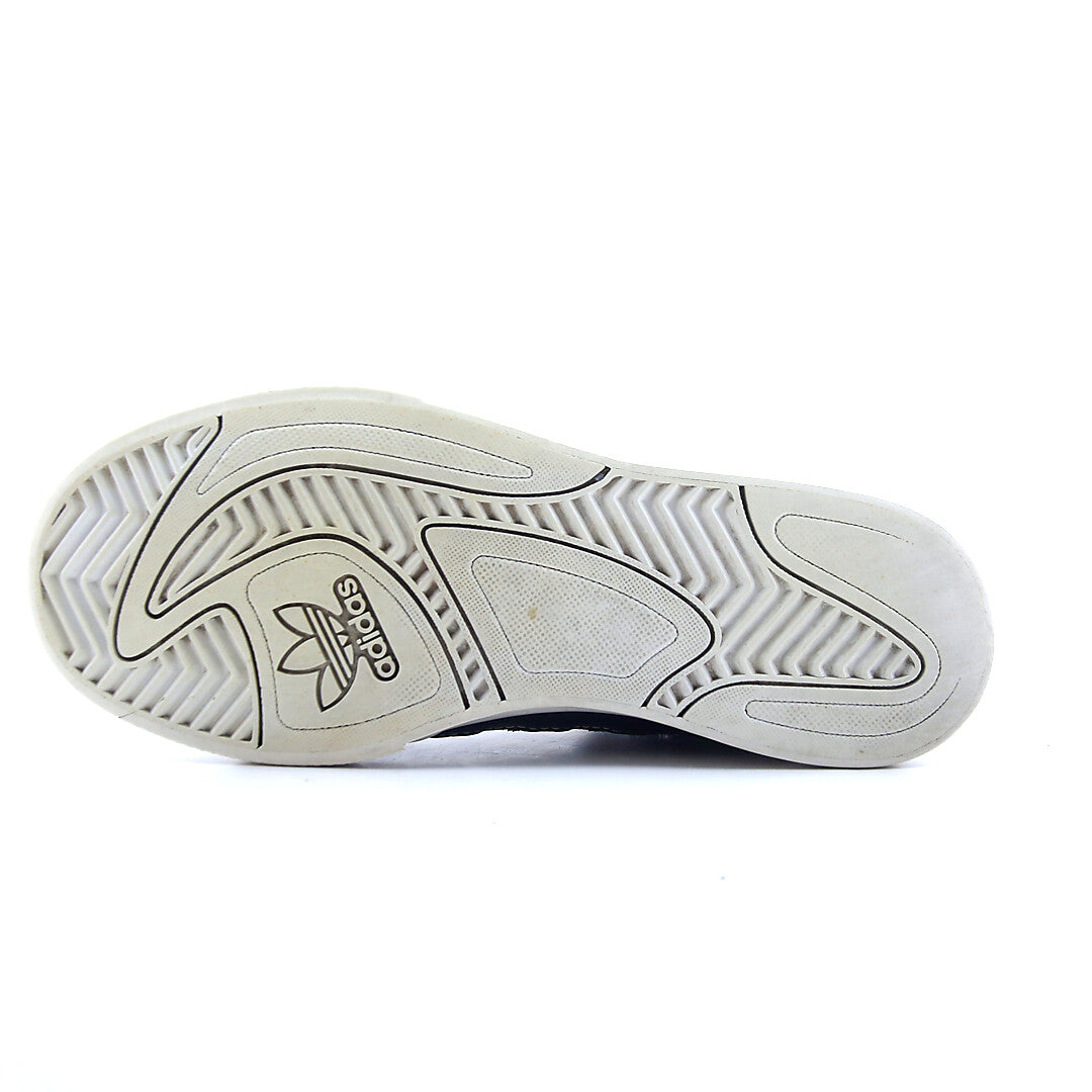 ADIDAS  HARD COUT HI C