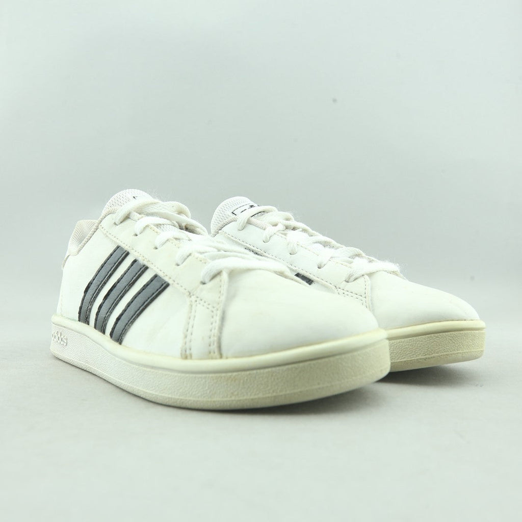 ADIDAS  GRAND COURT J