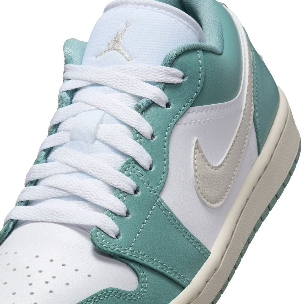 Air Jordan 1 Low Lifestyle Shoes