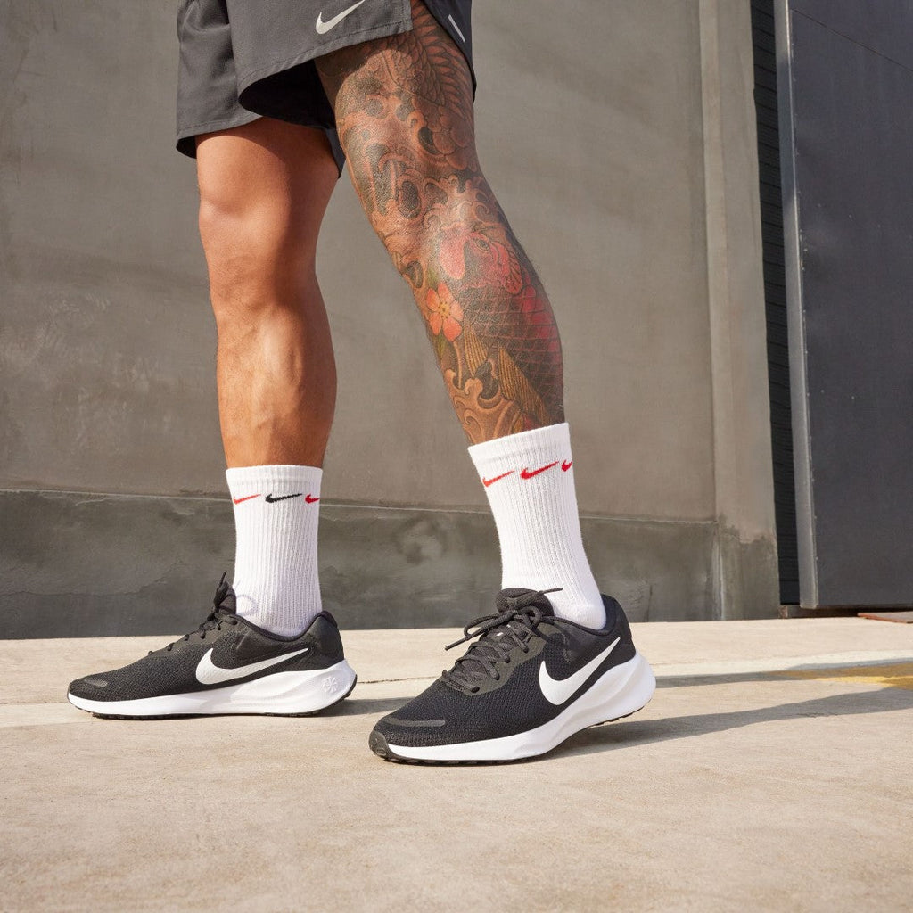 Revolution 7 Road Running Shoes