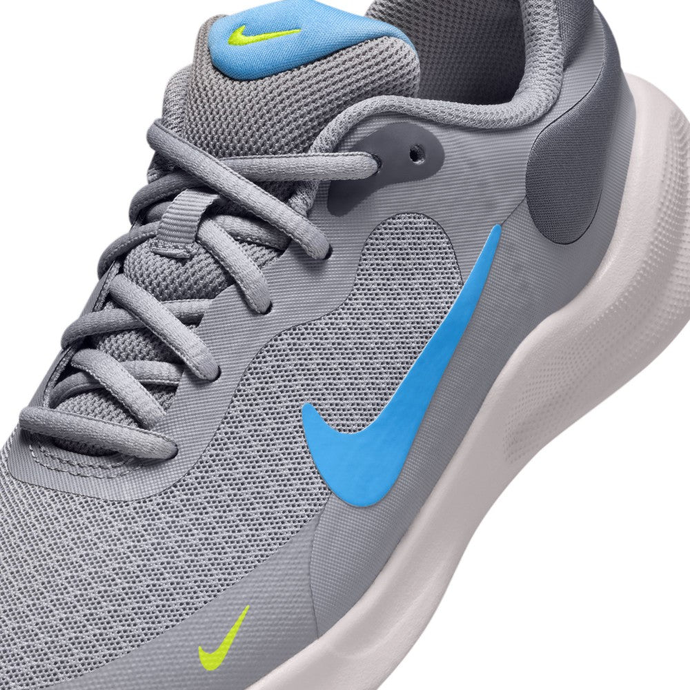 Revolution 7 Running Shoes