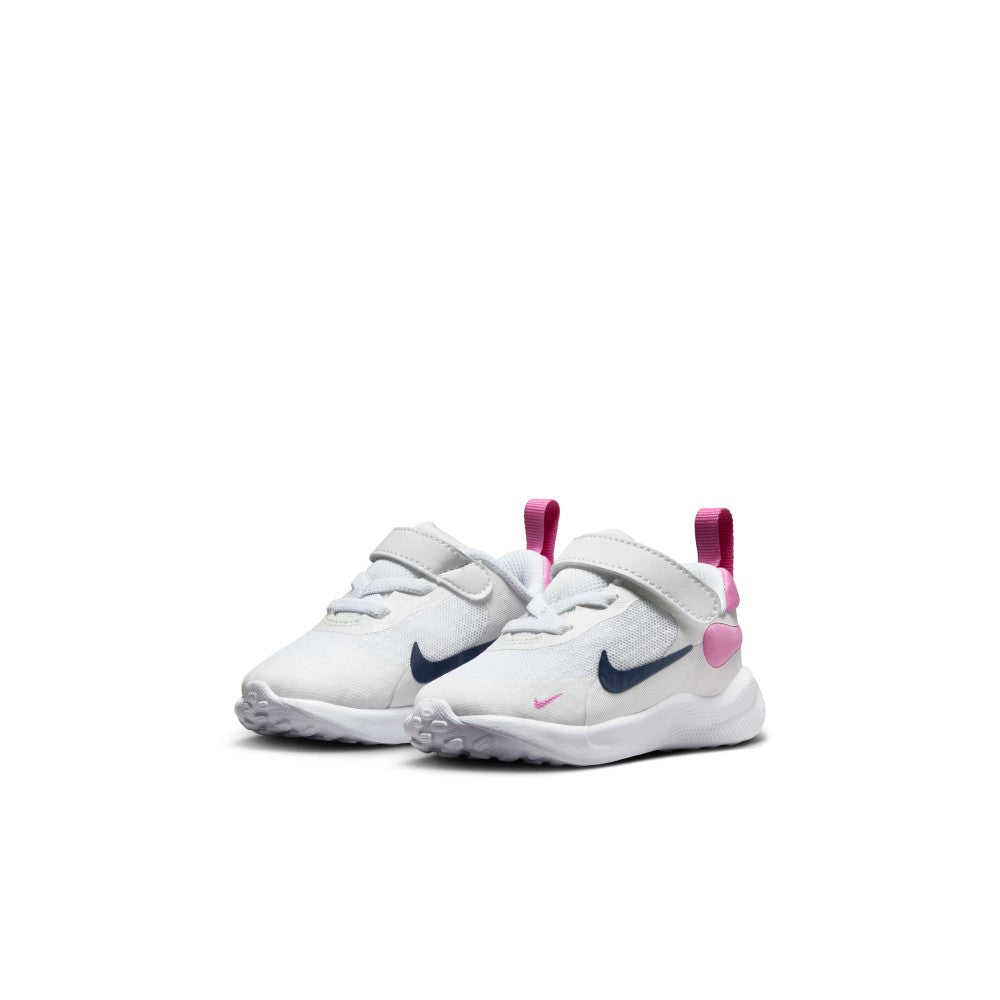 Revolution 7 Running Shoes