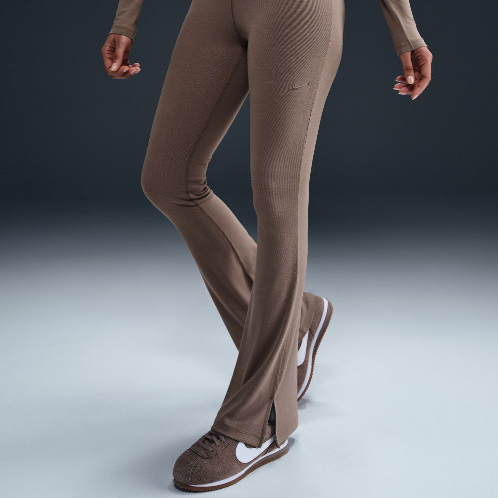 Sportswear Chill Knit Tight Mini-Rib Flared Leggings