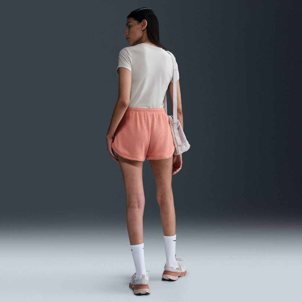Sportswear Chill Knit Slim Graphic T-Shirt