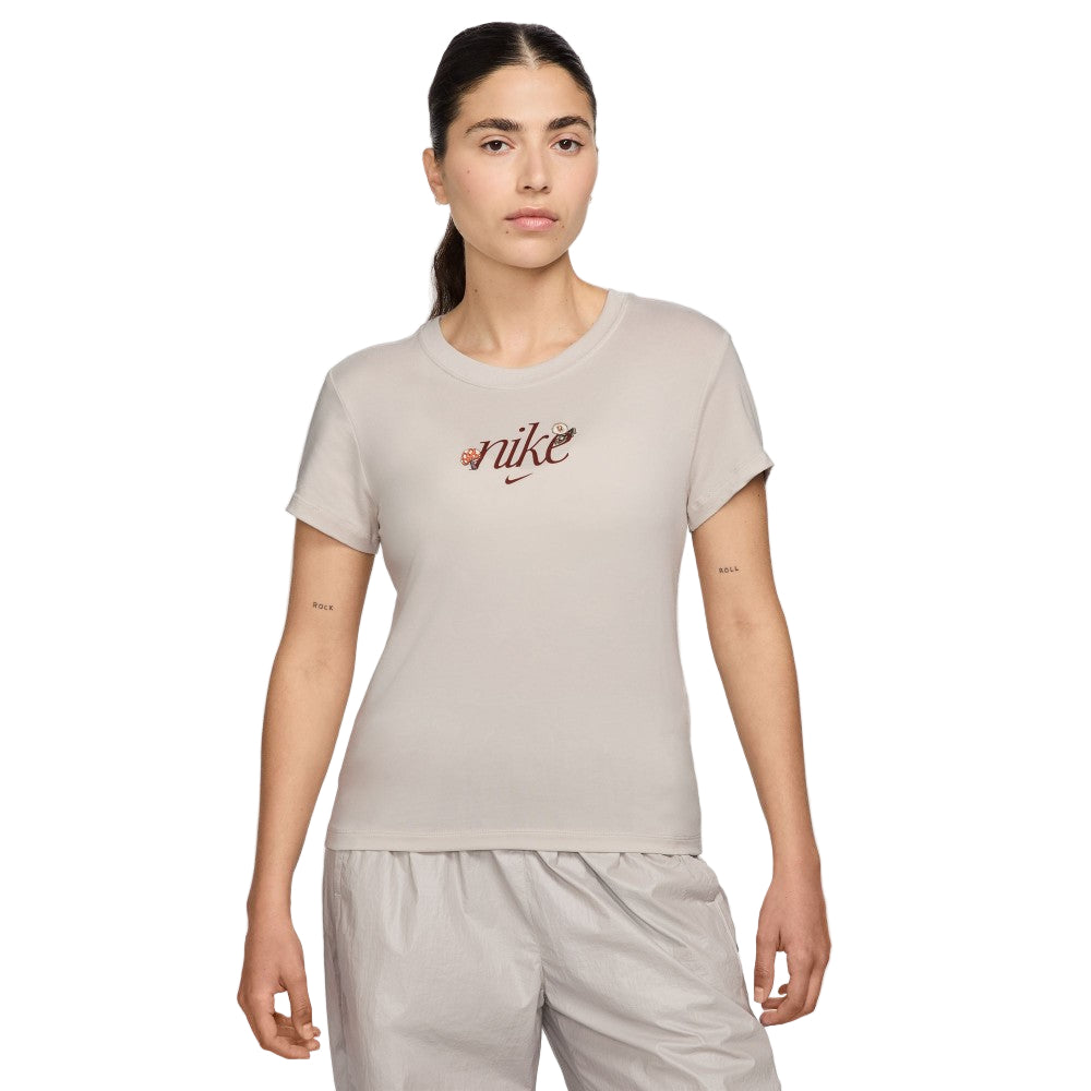 Sportswear Chill Knit Slim Graphic T-Shirt