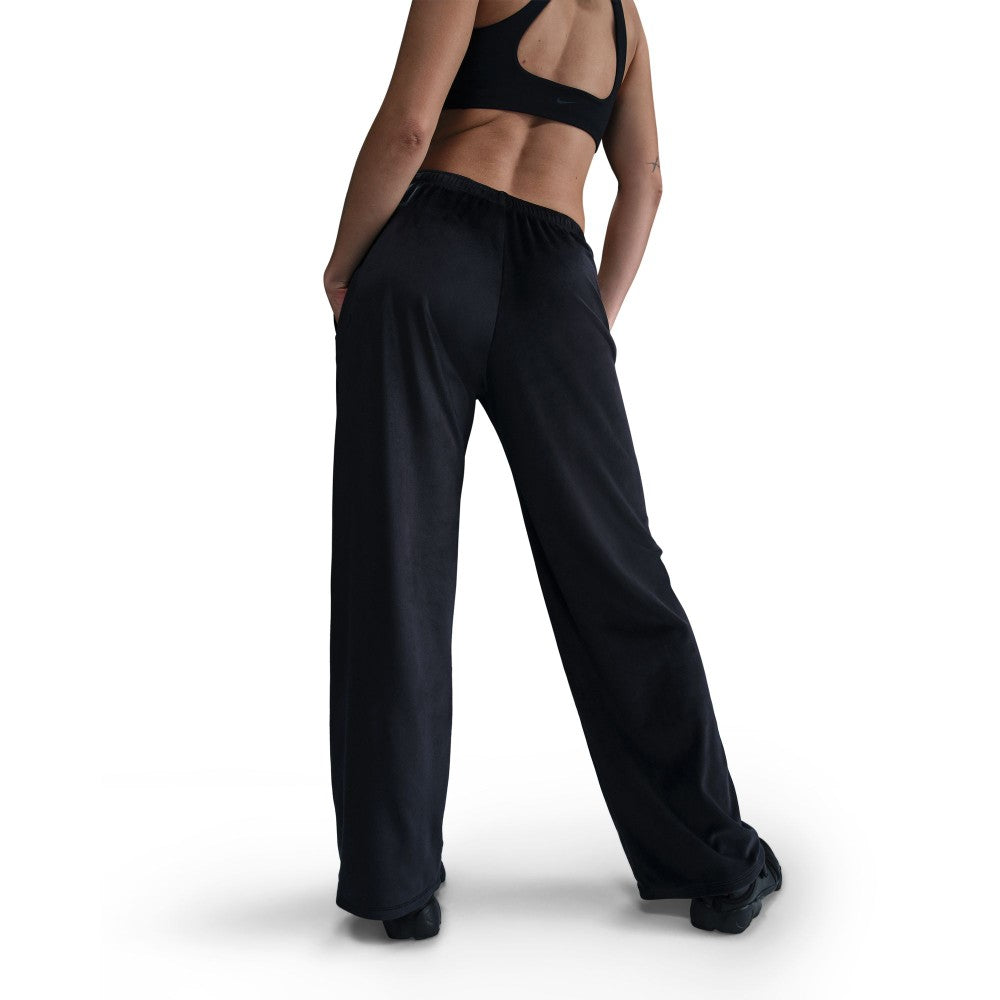 Sportswear Chill Knit Mid-Rise Velour Pants