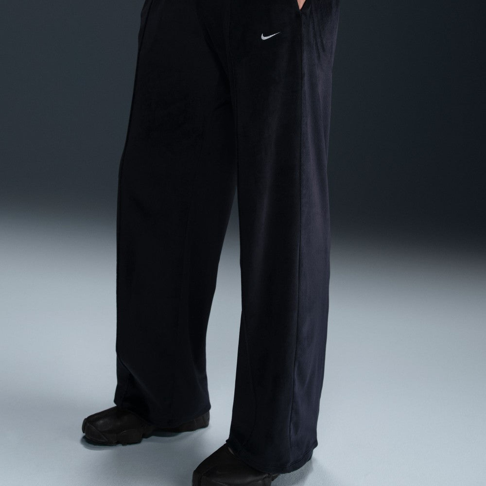 Sportswear Chill Knit Mid-Rise Velour Pants