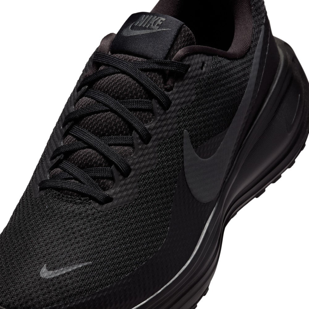 Revolution 8 Road Running Shoes