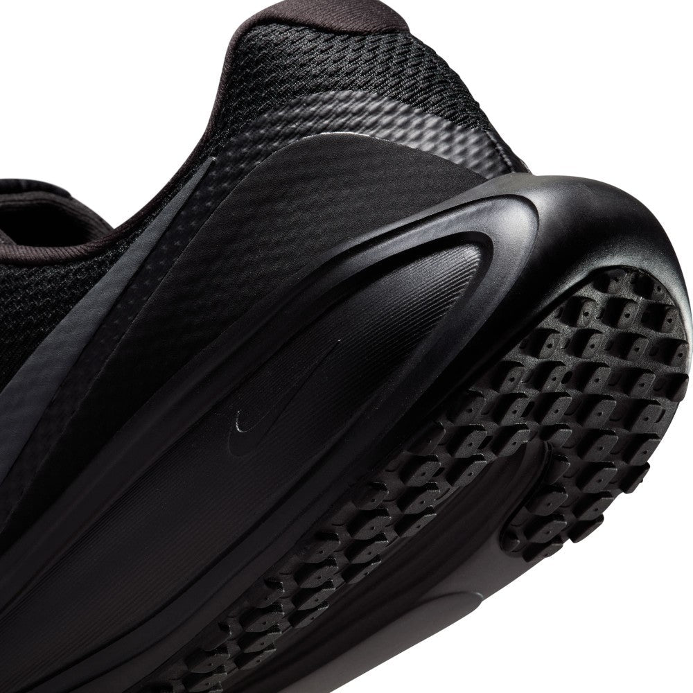 Revolution 8 Road Running Shoes