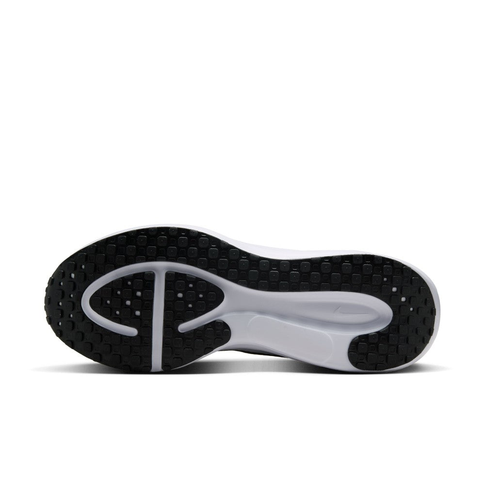 Revolution 8 Road Running Shoes