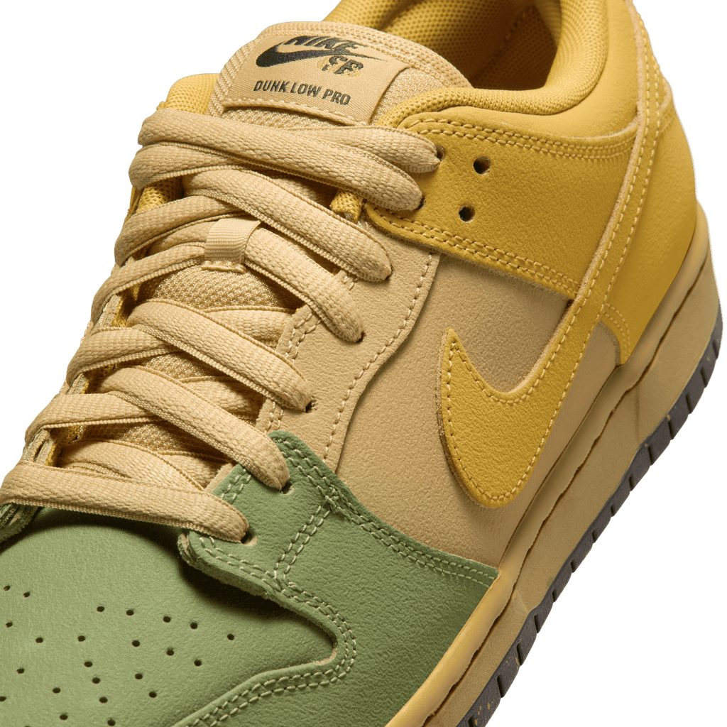 Dunk Low Pro 'Saffron Quartz'