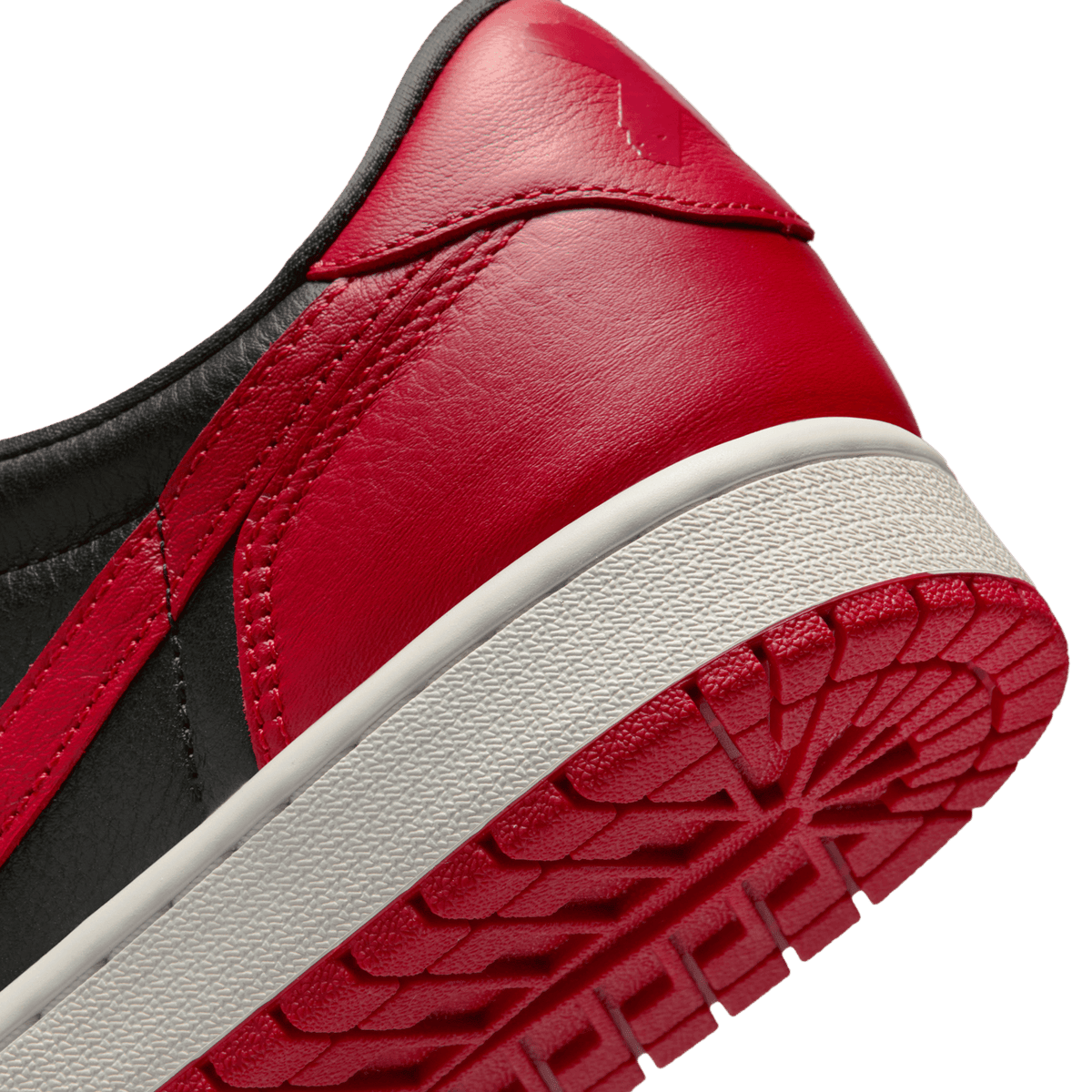 Air Jordan 1 Retro Low OG 'Banned'