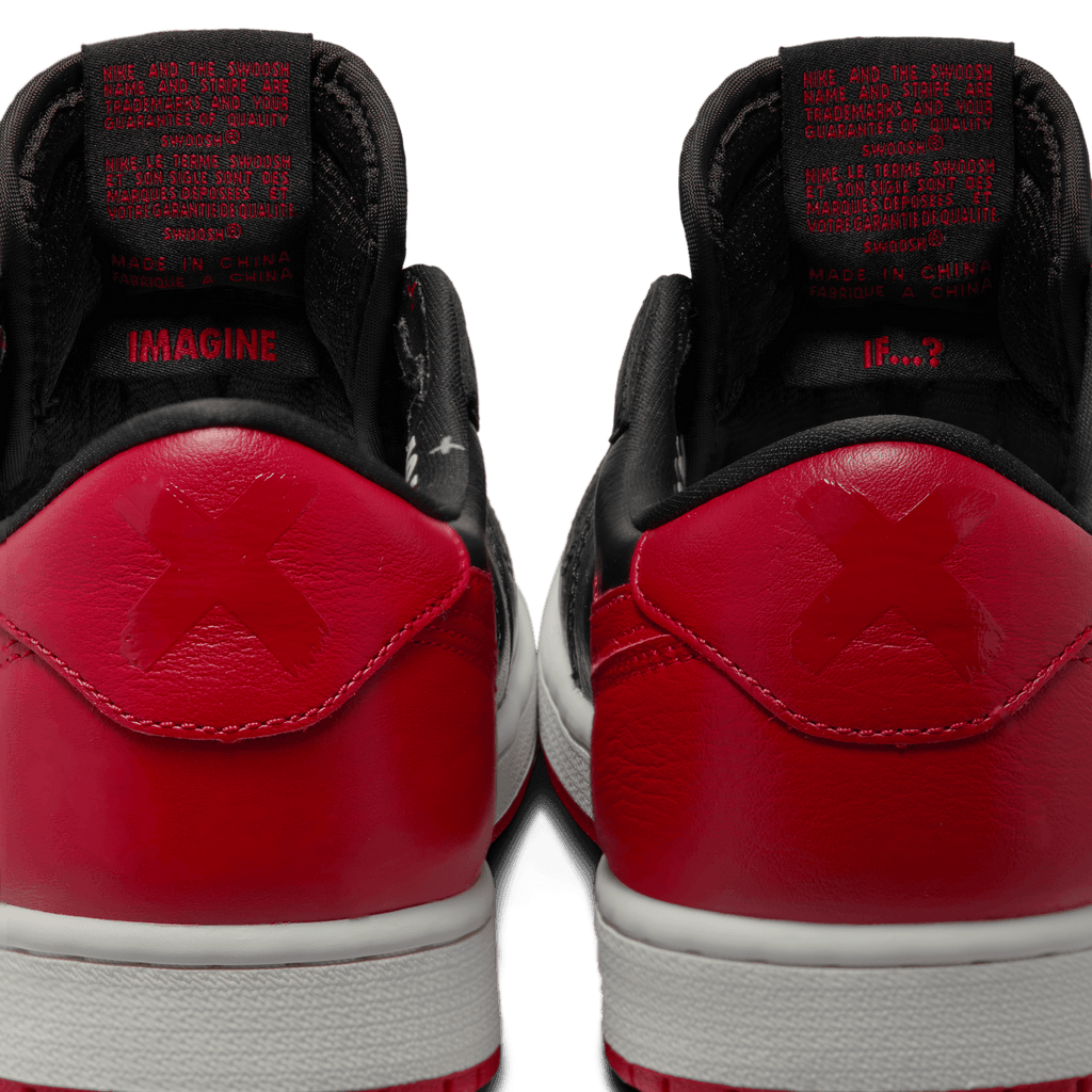 Air Jordan 1 Retro Low OG 'Banned'