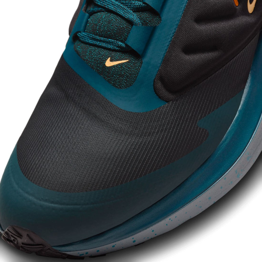 Air Winflo 9 Shield Running Shoes