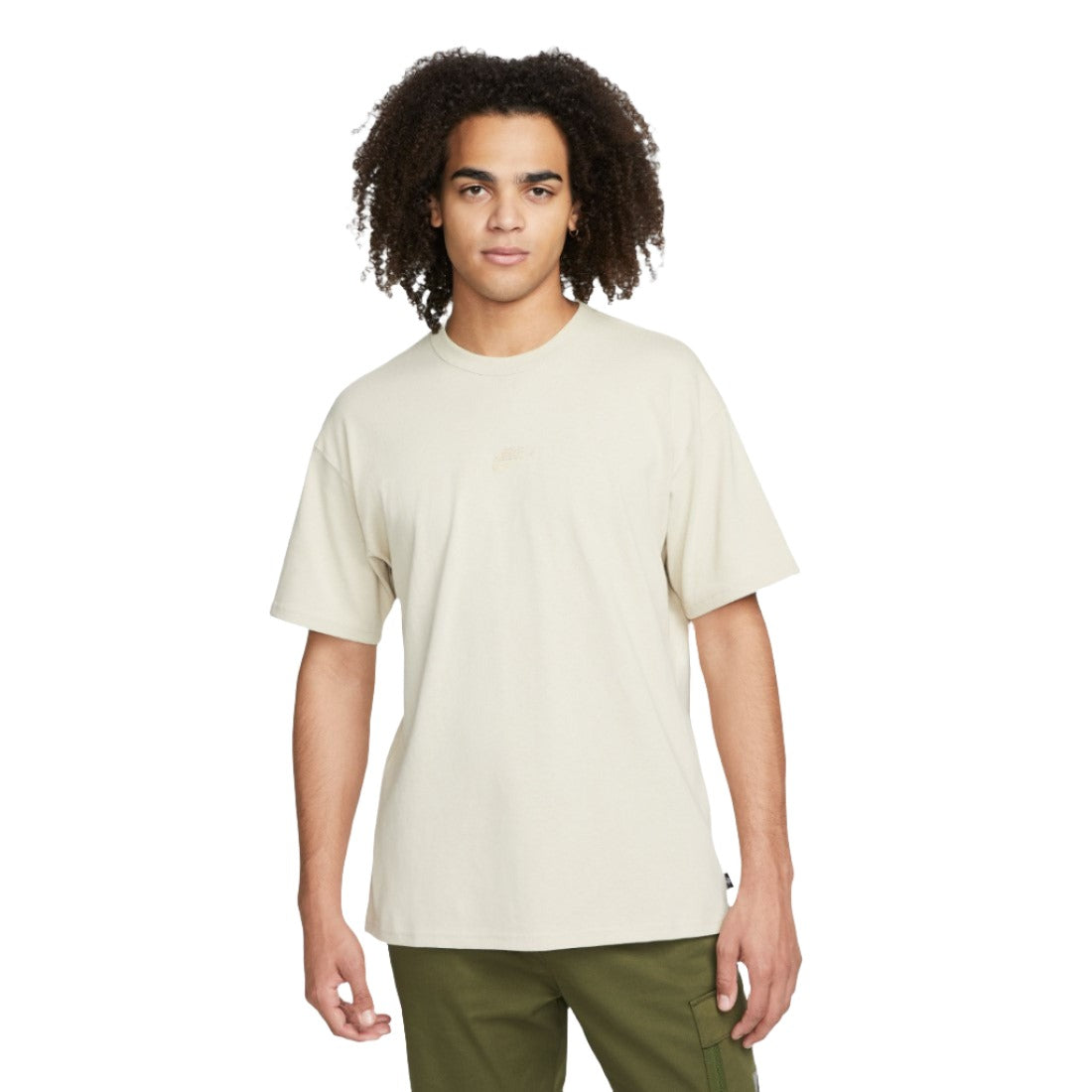 Sportswear Premium Essentials