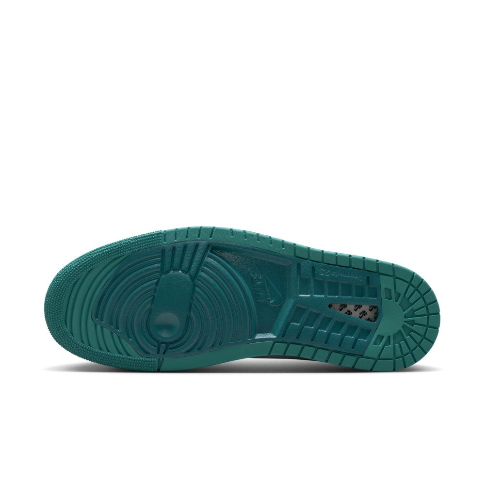 Air Jordan 1 Zoom CMFT 2  Lifestyle Shoes