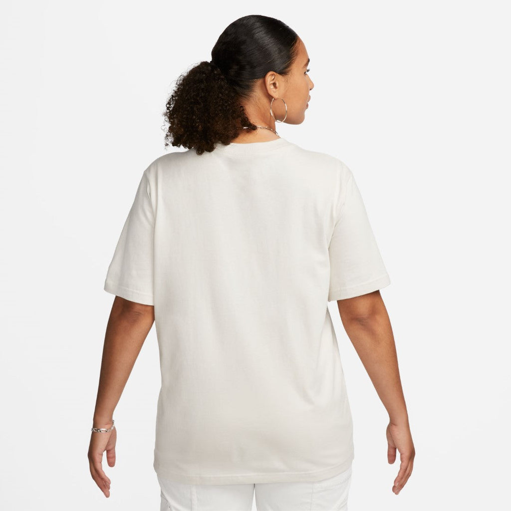 Sportswear Essential T-Shirt