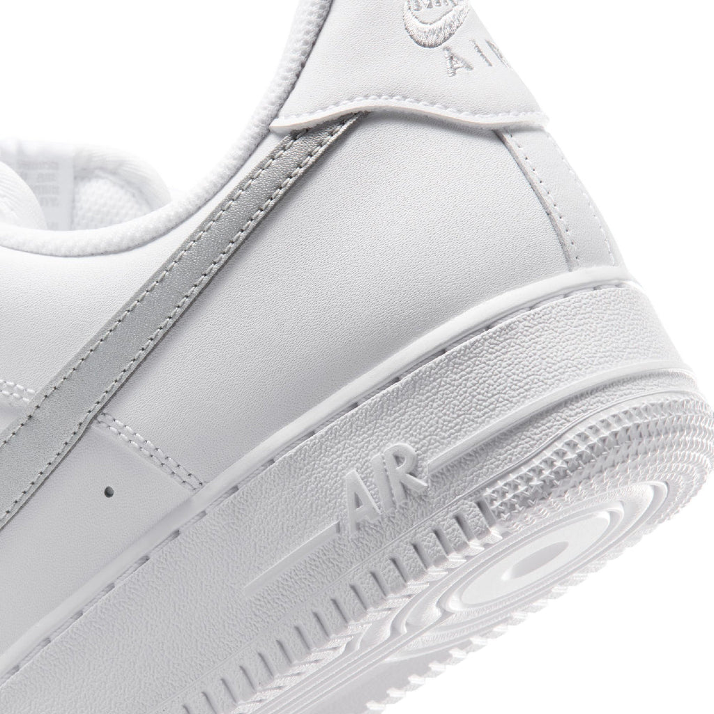 Air Force 1 '07 'White Metallic Silver'