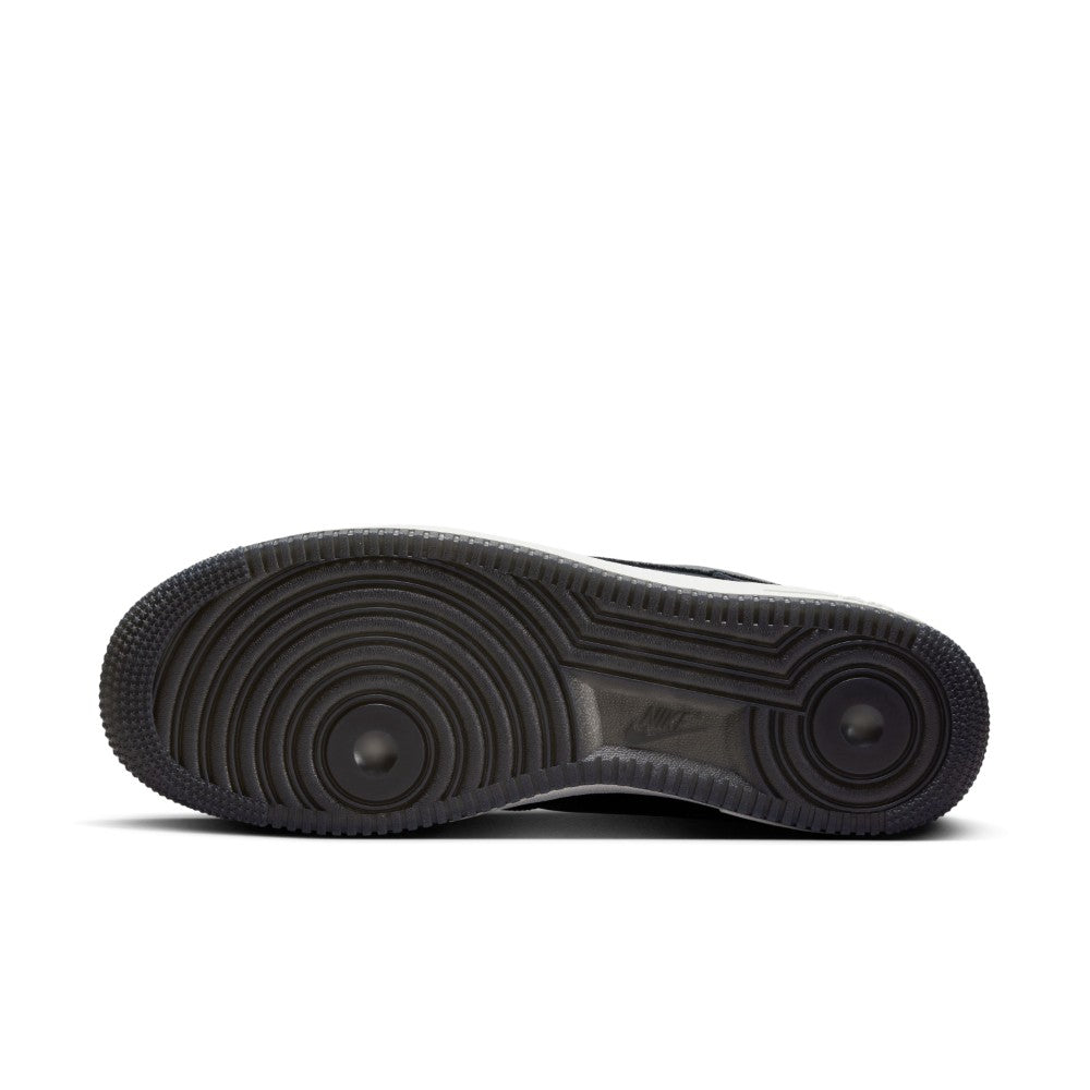 Air Force 1 '07 LV8 Lifestyle Shoes