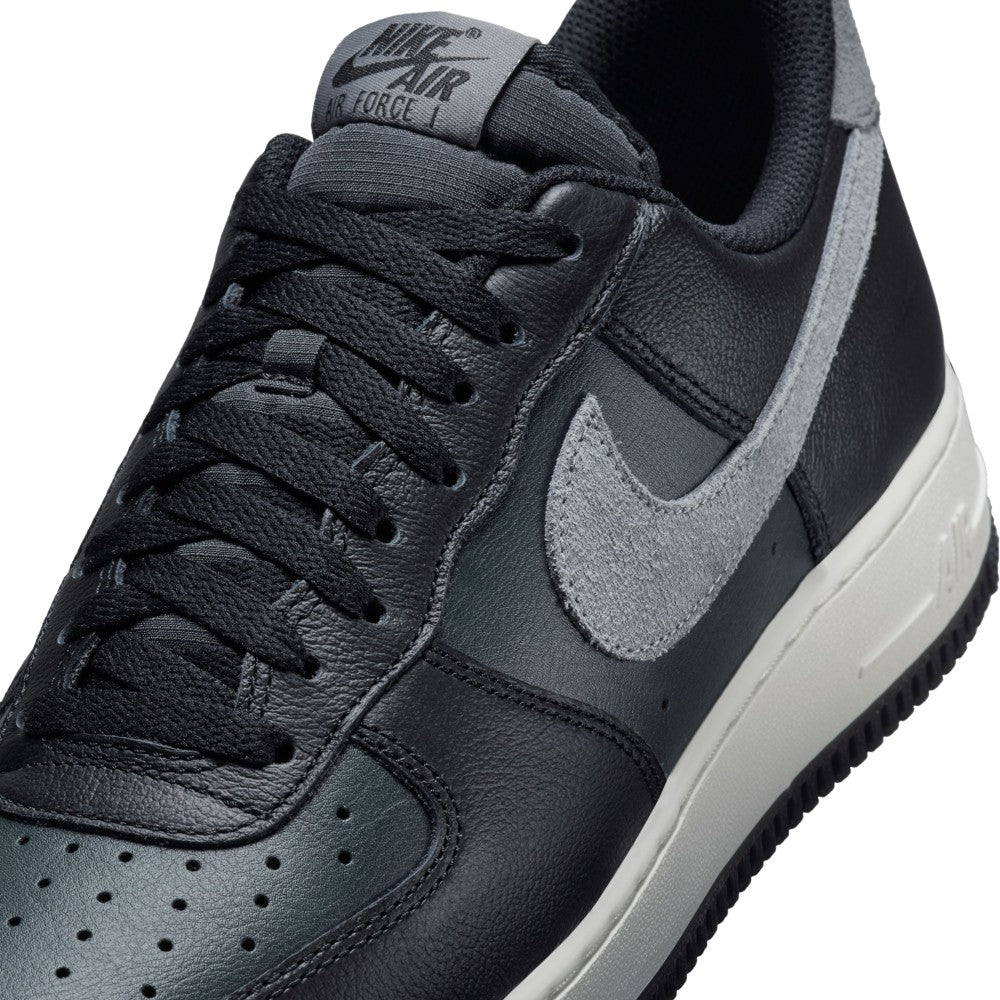 Air Force 1 '07 LV8 Lifestyle Shoes