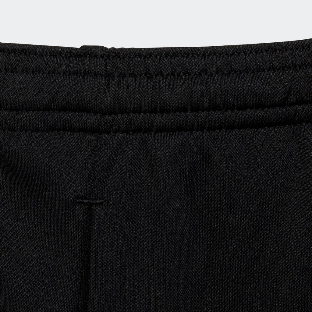 Train Essentials Shorts