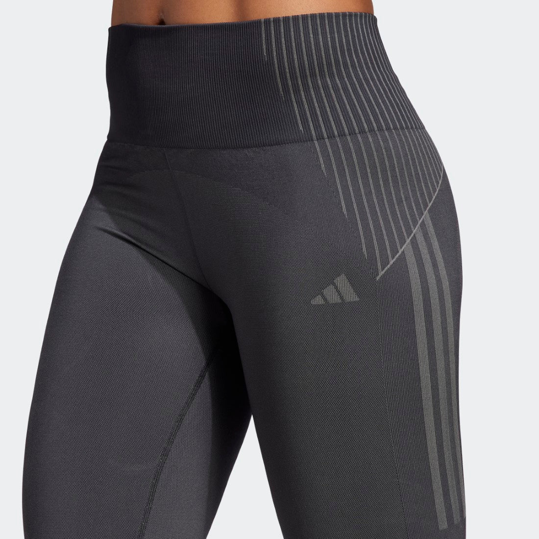 Seamless Branded 7/8 Leggings