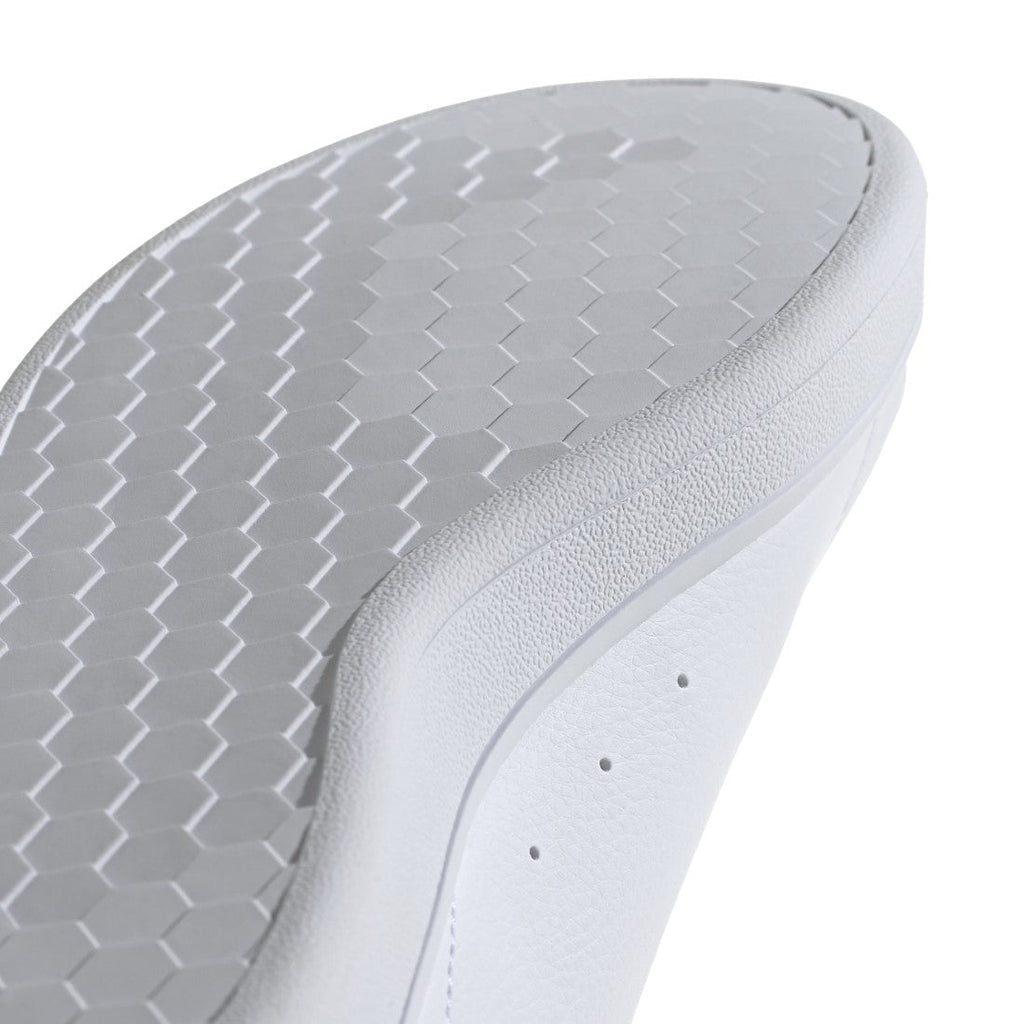 Court Shoes