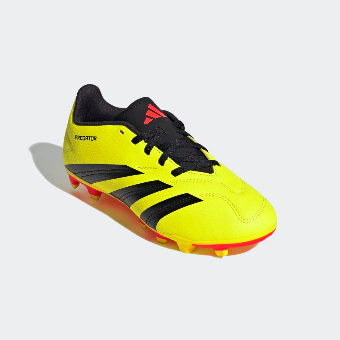Predator Club Flexible Ground  Shoes