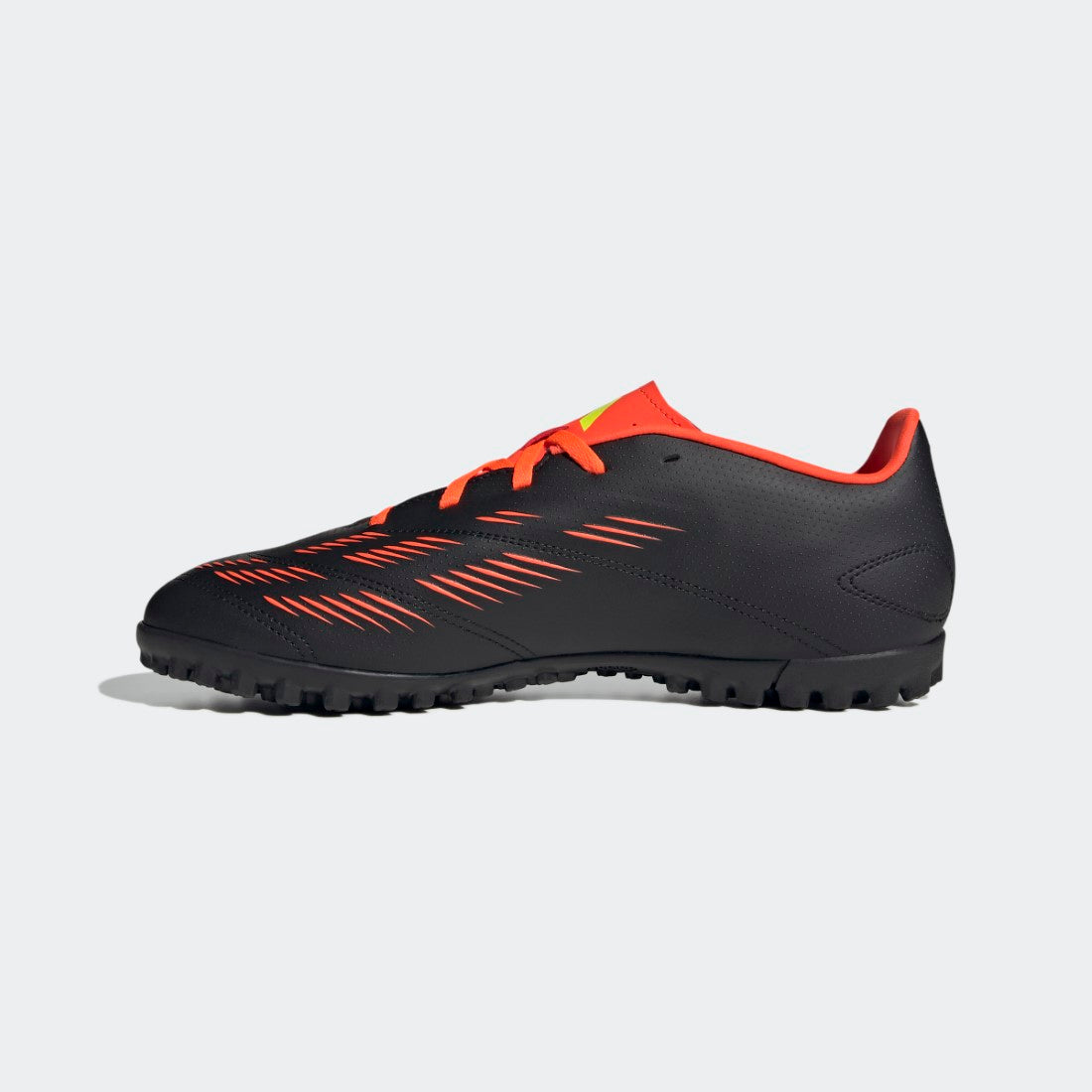 Predator Club Turf  Shoes