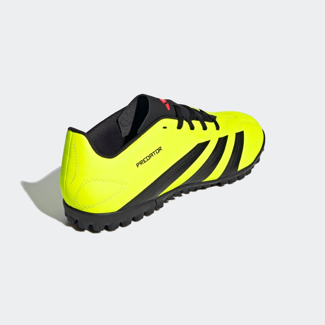 Predator Club Turf  Shoes
