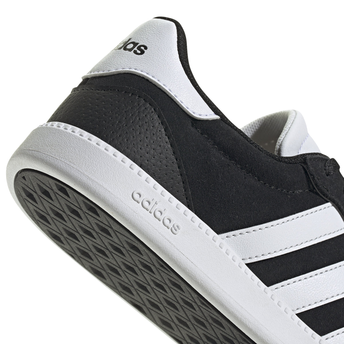 Breaknet Sleek Shoes