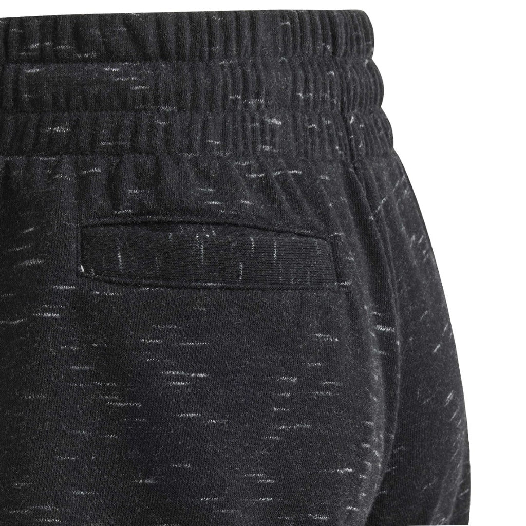 Future Icons Big Logo Shorts