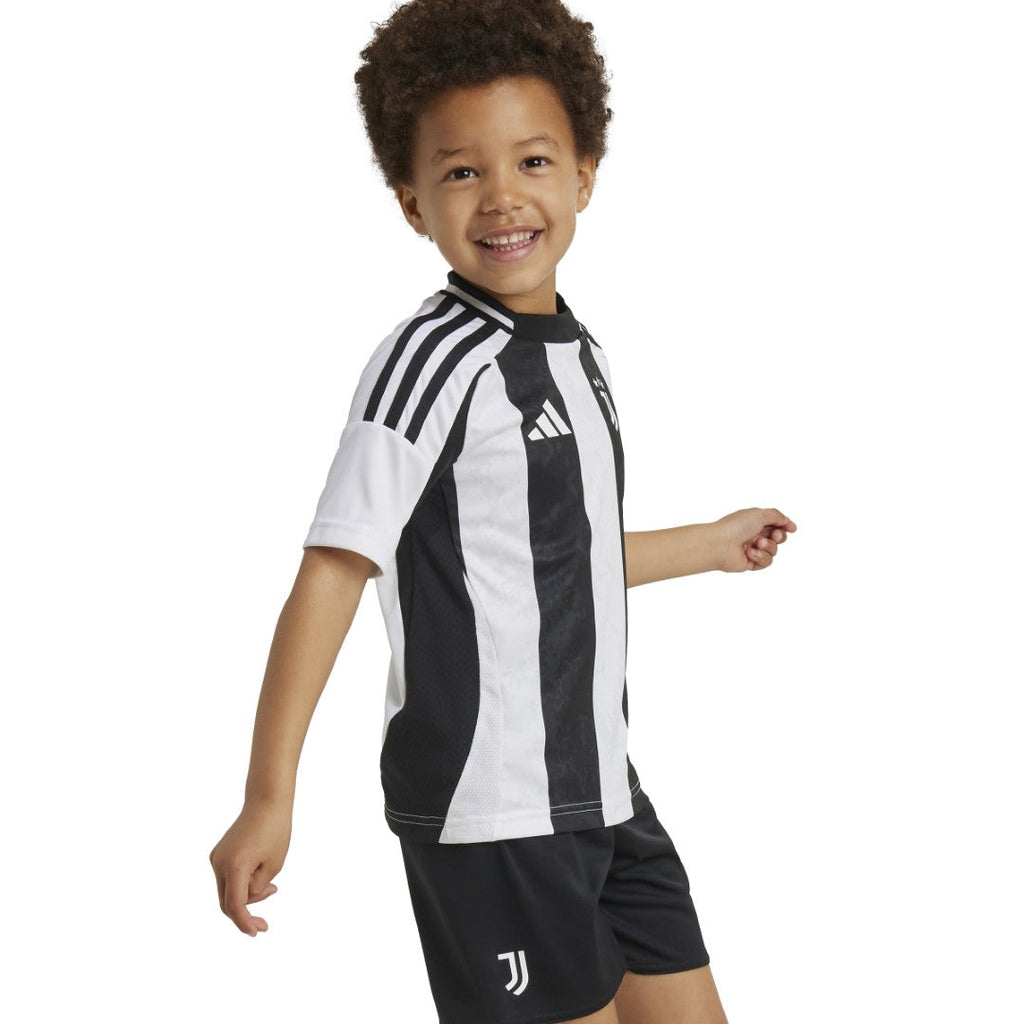 Juventus 24/25 Home Matching Set