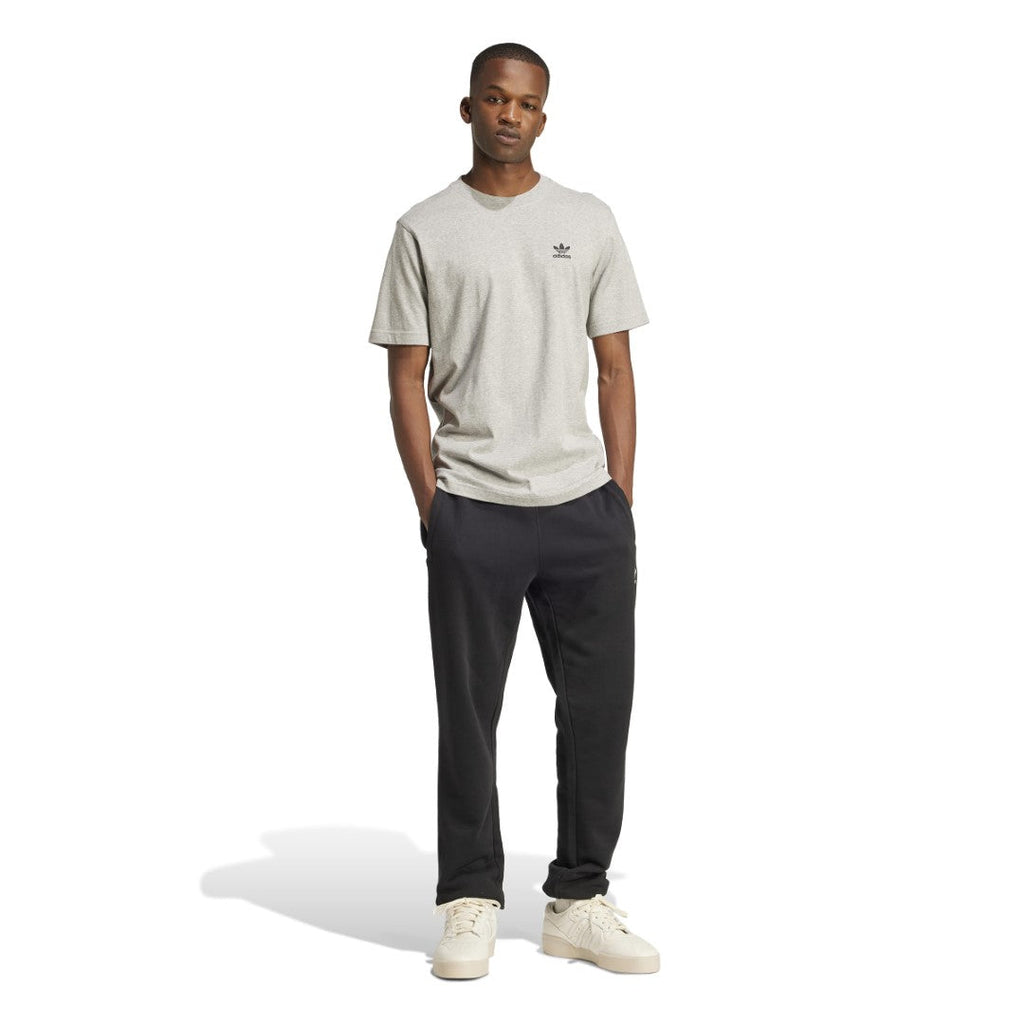Trefoil Essentials T-shirt